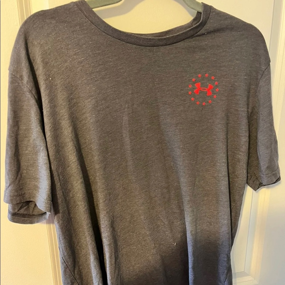 Mens Large Under Armour “Freedom” Graphic Tee Shirt